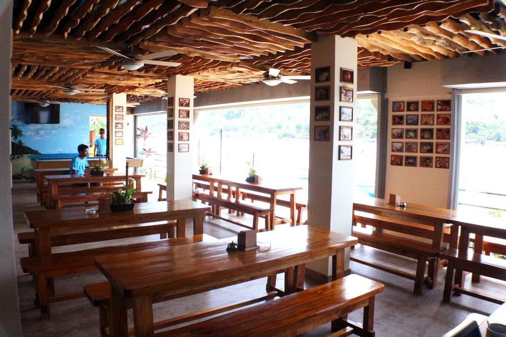 Coral Garden Beach Resort Puerto Galera Eksteriør bilde